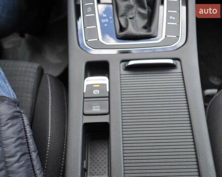 Черный Фольксваген Пассат, объемом двигателя 1.97 л и пробегом 152 тыс. км за 26500 $, фото 68 на Automoto.ua