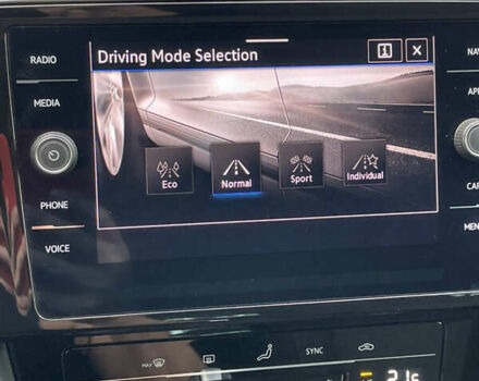 Черный Фольксваген Пассат, объемом двигателя 2 л и пробегом 205 тыс. км за 19999 $, фото 17 на Automoto.ua