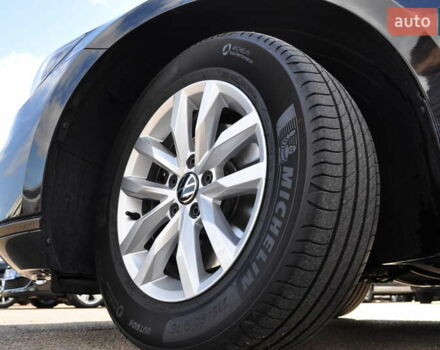 Черный Фольксваген Пассат, объемом двигателя 1.97 л и пробегом 152 тыс. км за 26500 $, фото 19 на Automoto.ua