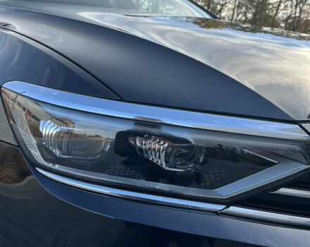 Черный Фольксваген Пассат, объемом двигателя 1.97 л и пробегом 211 тыс. км за 24490 $, фото 14 на Automoto.ua