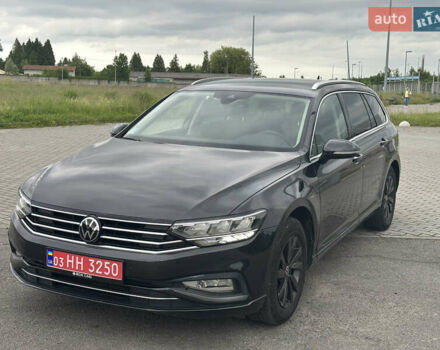 Черный Фольксваген Пассат, объемом двигателя 1.97 л и пробегом 120 тыс. км за 24500 $, фото 2 на Automoto.ua