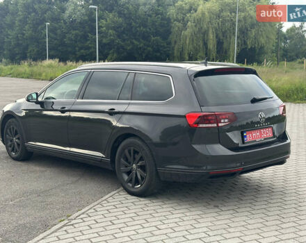 Черный Фольксваген Пассат, объемом двигателя 1.97 л и пробегом 120 тыс. км за 24500 $, фото 13 на Automoto.ua