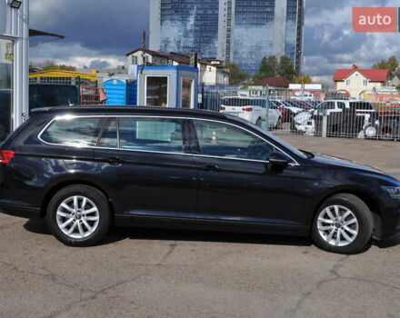 Черный Фольксваген Пассат, объемом двигателя 1.97 л и пробегом 152 тыс. км за 26500 $, фото 5 на Automoto.ua