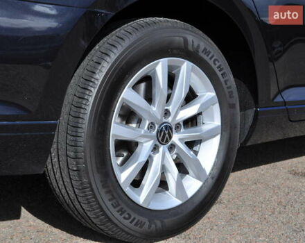 Черный Фольксваген Пассат, объемом двигателя 1.97 л и пробегом 152 тыс. км за 26500 $, фото 22 на Automoto.ua