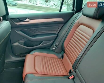 Черный Фольксваген Пассат, объемом двигателя 2 л и пробегом 123 тыс. км за 28900 $, фото 16 на Automoto.ua