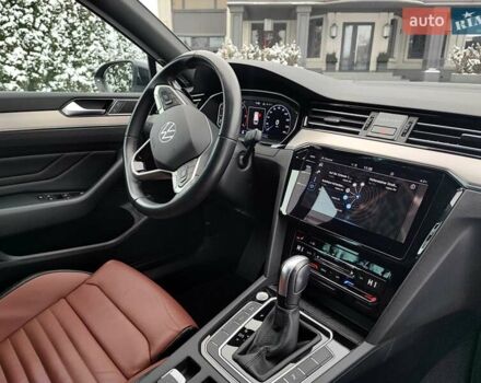 Черный Фольксваген Пассат, объемом двигателя 2 л и пробегом 123 тыс. км за 28900 $, фото 20 на Automoto.ua