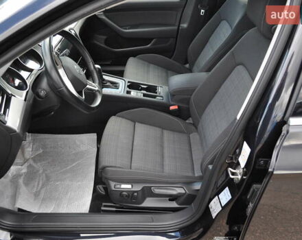 Черный Фольксваген Пассат, объемом двигателя 1.97 л и пробегом 152 тыс. км за 26500 $, фото 49 на Automoto.ua