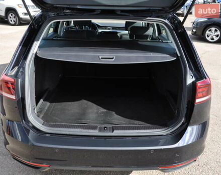 Черный Фольксваген Пассат, объемом двигателя 1.97 л и пробегом 152 тыс. км за 26500 $, фото 35 на Automoto.ua