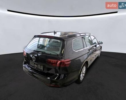 Чорний Фольксваген Пассат, об'ємом двигуна 2 л та пробігом 162 тис. км за 23899 $, фото 1 на Automoto.ua