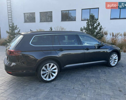 Черный Фольксваген Пассат, объемом двигателя 1.97 л и пробегом 211 тыс. км за 24490 $, фото 6 на Automoto.ua