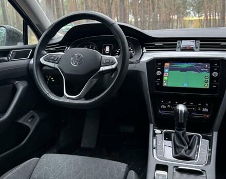 Черный Фольксваген Пассат, объемом двигателя 1.4 л и пробегом 31 тыс. км за 35000 $, фото 9 на Automoto.ua