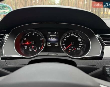 Черный Фольксваген Пассат, объемом двигателя 1.4 л и пробегом 31 тыс. км за 35000 $, фото 12 на Automoto.ua