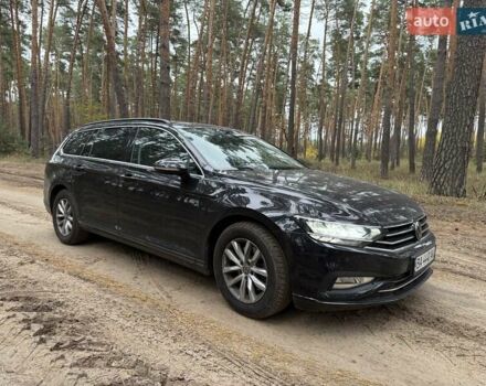 Черный Фольксваген Пассат, объемом двигателя 1.4 л и пробегом 31 тыс. км за 35000 $, фото 3 на Automoto.ua