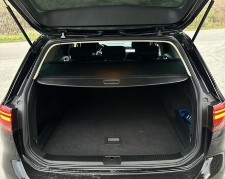 Чорний Фольксваген Пассат, об'ємом двигуна 2 л та пробігом 245 тис. км за 14600 $, фото 4 на Automoto.ua