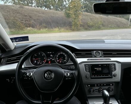 Чорний Фольксваген Пассат, об'ємом двигуна 2 л та пробігом 245 тис. км за 14600 $, фото 7 на Automoto.ua