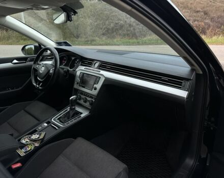 Чорний Фольксваген Пассат, об'ємом двигуна 2 л та пробігом 245 тис. км за 14600 $, фото 5 на Automoto.ua