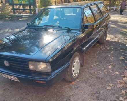 Черный Фольксваген Пассат, объемом двигателя 1 л и пробегом 2 тыс. км за 2000 $, фото 1 на Automoto.ua