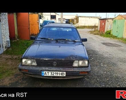 Черный Фольксваген Пассат, объемом двигателя 1.6 л и пробегом 300 тыс. км за 800 $, фото 1 на Automoto.ua