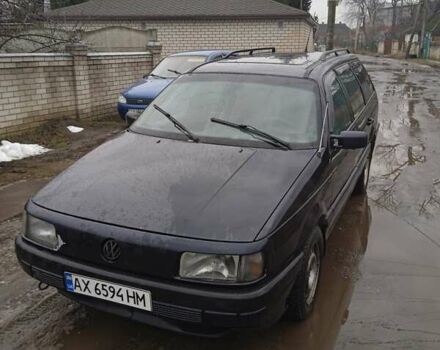 Черный Фольксваген Пассат, объемом двигателя 1.98 л и пробегом 280 тыс. км за 2000 $, фото 1 на Automoto.ua