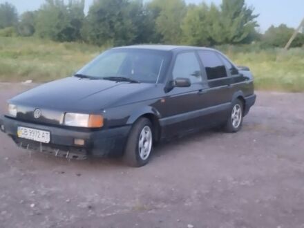 Чорний Фольксваген Пассат, об'ємом двигуна 2 л та пробігом 440 тис. км за 1400 $, фото 1 на Automoto.ua