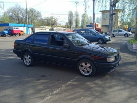 Черный Фольксваген Пассат, объемом двигателя 2 л и пробегом 470 тыс. км за 2100 $, фото 1 на Automoto.ua