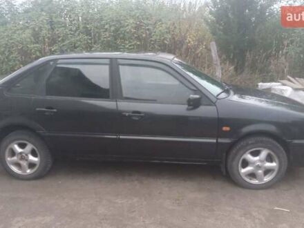 Фольксваген Пассат 1994 в Костополе на Automoto.ua Черный Фольксваген Пассат, объемом двигателя 2 л и пробегом 290 тыс. км за 1300 $, фото 1 на Automoto.ua