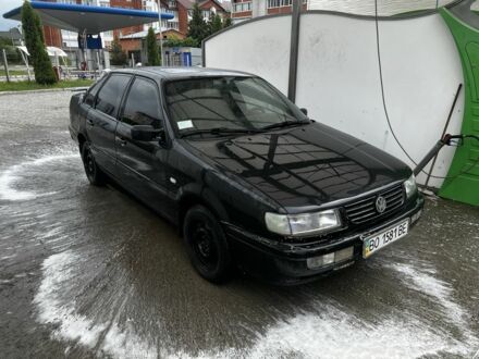 Фольксваген Пассат 1994 у Чорткові на Automoto.ua Чорний Фольксваген Пассат, об'ємом двигуна 1.8 л та пробігом 477 тис. км за 1000 $, фото 1 на Automoto.ua