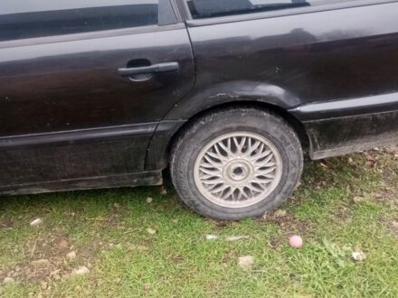 Черный Фольксваген Пассат, объемом двигателя 2 л и пробегом 3 тыс. км за 1100 $, фото 1 на Automoto.ua