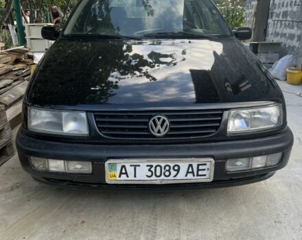 Черный Фольксваген Пассат, объемом двигателя 1.8 л и пробегом 450 тыс. км за 1800 $, фото 1 на Automoto.ua