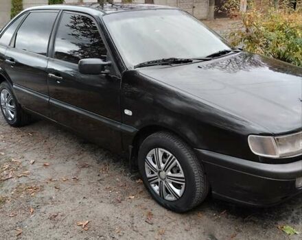 Чорний Фольксваген Пассат, об'ємом двигуна 1.78 л та пробігом 300 тис. км за 2100 $, фото 1 на Automoto.ua