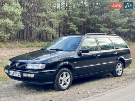 Черный Фольксваген Пассат, объемом двигателя 2 л и пробегом 330 тыс. км за 3550 $, фото 1 на Automoto.ua