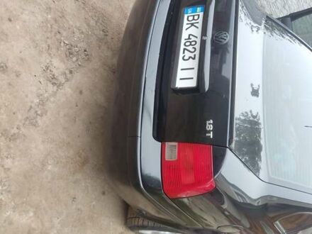 Черный Фольксваген Пассат, объемом двигателя 1.78 л и пробегом 260 тыс. км за 3100 $, фото 1 на Automoto.ua