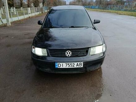 Чорний Фольксваген Пассат, об'ємом двигуна 1.8 л та пробігом 260 тис. км за 2200 $, фото 1 на Automoto.ua