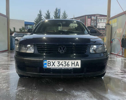 Чорний Фольксваген Пассат, об'ємом двигуна 1.6 л та пробігом 351 тис. км за 3200 $, фото 1 на Automoto.ua