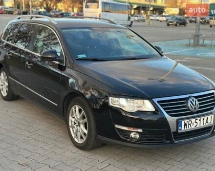 Черный Фольксваген Пассат, объемом двигателя 1.97 л и пробегом 325 тыс. км за 1675 $, фото 1 на Automoto.ua