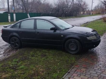 Фольксваген Пассат 1997 в Полтаве на Automoto.ua Черный Фольксваген Пассат, объемом двигателя 1.8 л и пробегом 400 тыс. км за 2000 $, фото 1 на Automoto.ua