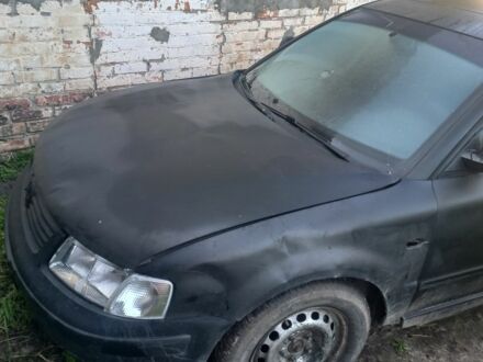 Фольксваген Пассат 1997 у Конотопе на Automoto.ua Чорний Фольксваген Пассат, об'ємом двигуна 0 л та пробігом 400 тис. км за 650 $, фото 1 на Automoto.ua
