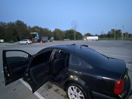 Фольксваген Пассат 1997 в Деражне на Automoto.ua Черный Фольксваген Пассат, объемом двигателя 1.8 л и пробегом 490 тыс. км за 3000 $, фото 1 на Automoto.ua