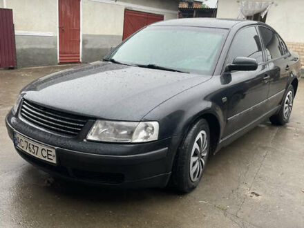 Чорний Фольксваген Пассат, об'ємом двигуна 1.9 л та пробігом 400 тис. км за 3300 $, фото 1 на Automoto.ua