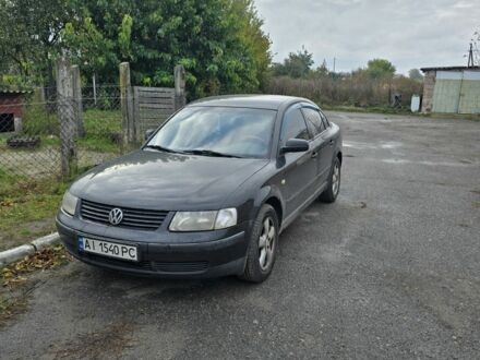 Фольксваген Пассат 1998 в Вышгороде на Automoto.ua Черный Фольксваген Пассат, объемом двигателя 1.8 л и пробегом 440 тыс. км за 2038 $, фото 1 на Automoto.ua