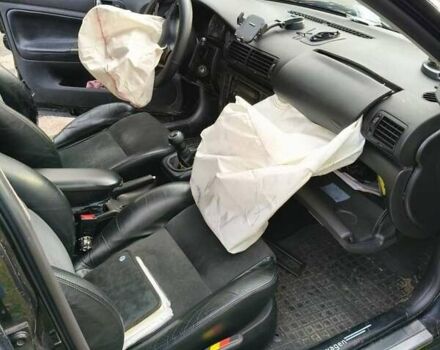 Черный Фольксваген Пассат, объемом двигателя 1.8 л и пробегом 345 тыс. км за 1883 $, фото 1 на Automoto.ua