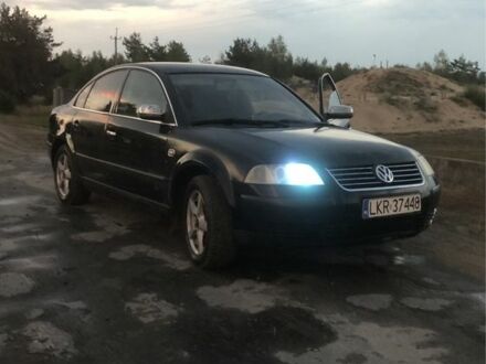 Фольксваген Пассат 2000 в Сарнах на Automoto.ua Черный Фольксваген Пассат, объемом двигателя 1.9 л и пробегом 300 тыс. км за 1900 $, фото 1 на Automoto.ua