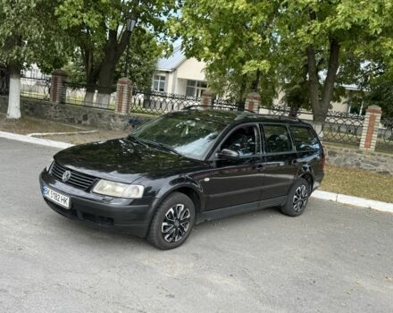 Черный Фольксваген Пассат, объемом двигателя 1.9 л и пробегом 280 тыс. км за 3010 $, фото 1 на Automoto.ua