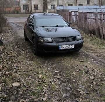 Черный Фольксваген Пассат, объемом двигателя 1.9 л и пробегом 500 тыс. км за 2800 $, фото 1 на Automoto.ua
