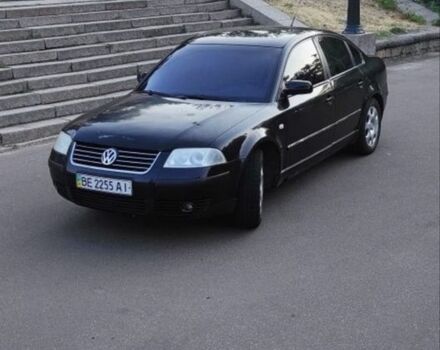 Черный Фольксваген Пассат, объемом двигателя 2.8 л и пробегом 270 тыс. км за 2599 $, фото 1 на Automoto.ua