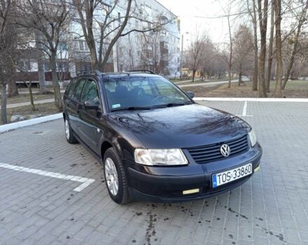 Черный Фольксваген Пассат, объемом двигателя 1.9 л и пробегом 260 тыс. км за 2250 $, фото 1 на Automoto.ua