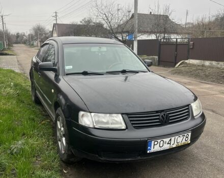 Черный Фольксваген Пассат, объемом двигателя 1.9 л и пробегом 450 тыс. км за 1700 $, фото 1 на Automoto.ua