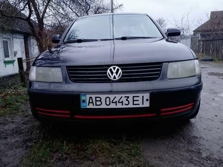 Черный Фольксваген Пассат, объемом двигателя 1.9 л и пробегом 464 тыс. км за 3700 $, фото 1 на Automoto.ua