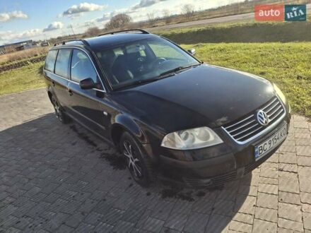 Чорний Фольксваген Пассат, об'ємом двигуна 1.6 л та пробігом 350 тис. км за 3250 $, фото 1 на Automoto.ua