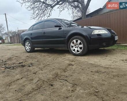 Черный Фольксваген Пассат, объемом двигателя 1.9 л и пробегом 370 тыс. км за 5000 $, фото 1 на Automoto.ua